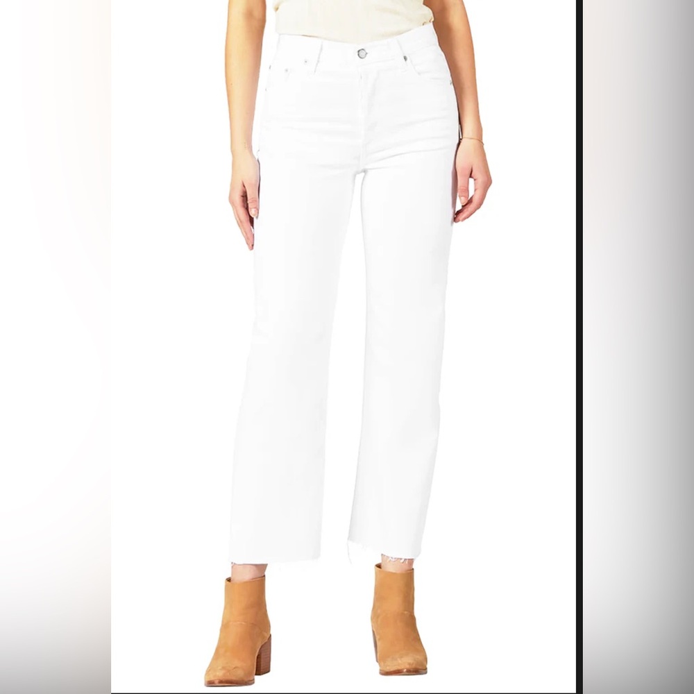 Boyish "The Mikey" in vertigo.